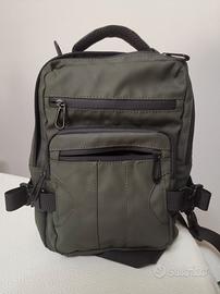 Zainetto verde militare