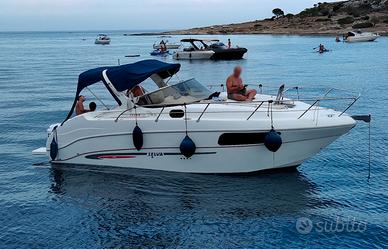Saver Cabin 280 motori FB 9 metri Selva Marine