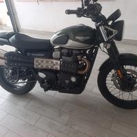 Triumph Street Scrambler 900 