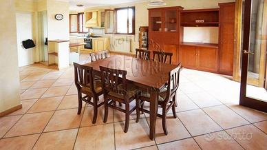 appartamento in centro - 75 mq - finiture di pregi