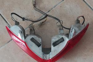 Sport city faro fanale stop posteriore