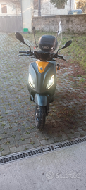 Scooter piaggio One elettrico 125