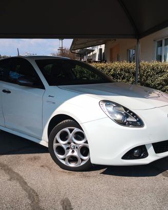 Alfa Romeo Giulietta 1.6 JTDm-2 105 CV Sprint ***U