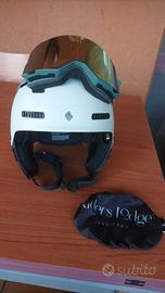 casco 2VI MIPS e occhiali da sci Chpo