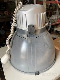 Plafoniera per capannone