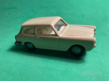 POLITOYS n. 34 – INNOCENTI AUSTIN A/40
