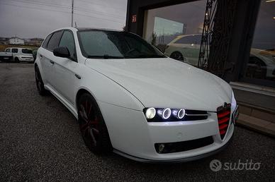 ALFA ROMEO 159 2.0 JTDm Sportwagon 170 Distincti