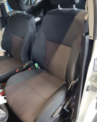 Sedile anteriore sx SUZUKI IGNIS del 2018