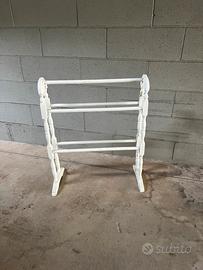 Antico porta asciugamani