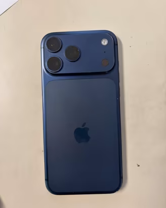 iPhone 17 pro max
