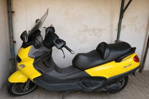 x9 piaggio 500 trattabile 