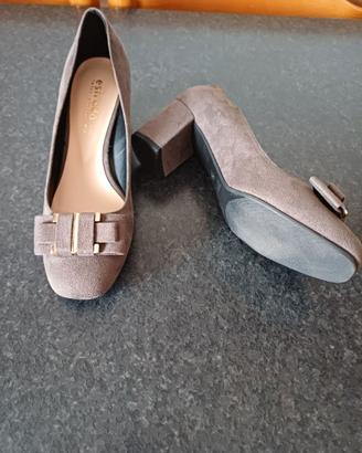 Scarpe da donna "Estrada" n. 36 - nuove