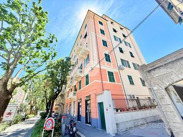 5 LOCALI A GENOVA