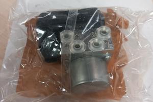 POMPA ABS ORIGINALE YAMAHA MT09-TRACER 850-XSR900