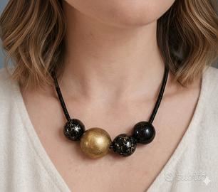 Collana girocollo artigianale elegante nero e oro