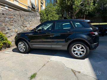 Range Rover Evoque 2.2 190CV AUTOMATICA NO PERMUTE