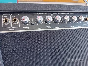 Amplificatore da 30 W CASTLEY