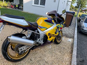 Suzuki GSX R 600 - 2003