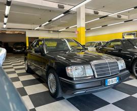 Mercedes-benz CE 200 Coupe EPOCA