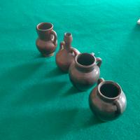Set di 4 brocchette e anforette in terracotta 