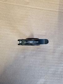 collarino sella Intense