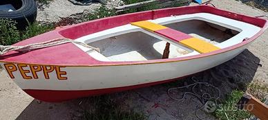 Barca in vetroresina