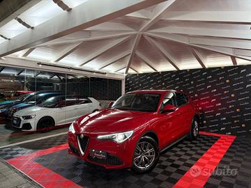 Alfa Romeo Stelvio 2.2 Turbodiesel 160 CV AT8 RWD 