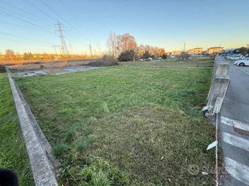 Terreno di 574 m² a Osio Sopra