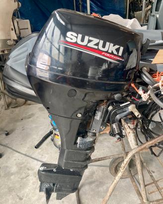 Fuoribordo Suzuki 15 cv