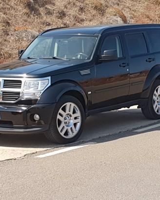 Stupenda Dodge Nitro 2.8 CRD tagliandata.
