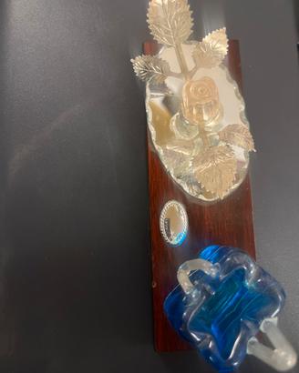 Quadretto con rosa argentata  e vetro e artistiico