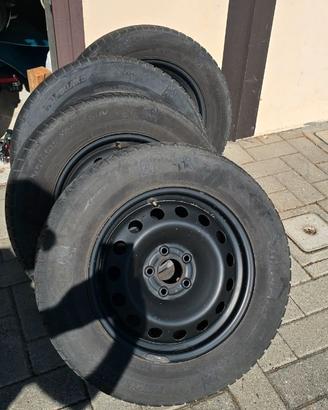4 Cerchi in ferro da 16 pollici