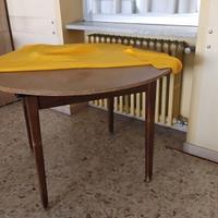 Tavoli rotondi 5