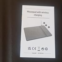 tappetino mouse e caricatore cellulare 