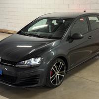 Volkswagen Golf GTD 2.0 TDI DSG 5p. BlueMotion Tec