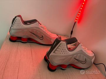 Nike Shox R4 White Metallic Silver Red - Taglia 40