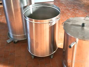 porta rifiuti in acciaio inox usati