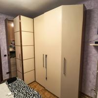 Armadio con cabina angolare