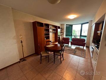 Appartamento di 69 m² con 2 locali e box auto a Ro