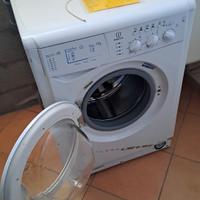 lavatrice usata indesit 6 KG