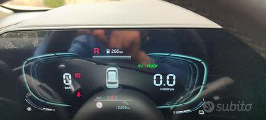 Niro tre alimentazione GPL, batteria e benzina
