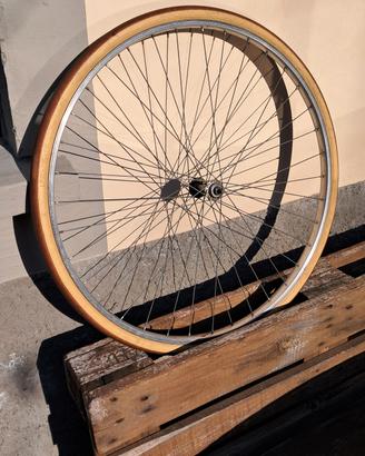 cerchio 28" Pirelli Stella corsa alluminio anni 50