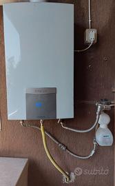 SCALDABAGNO a GAS VAILLANT(TURBOMAG PLUS 17 LITRI)