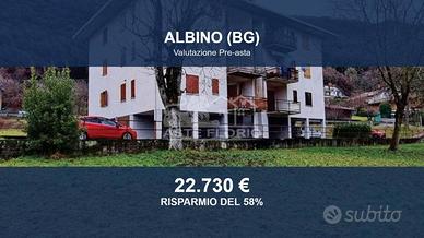 Immobile in asta di 85 m² con box auto a Albino