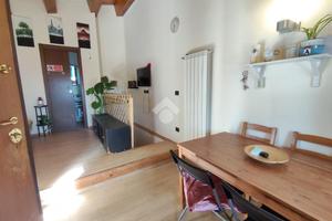 CASA SEMINDIPENDENTE A LABICO