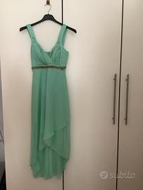 Abito color latte-menta