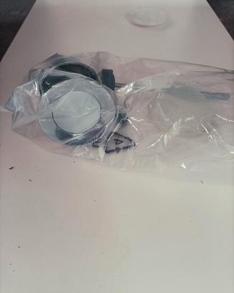 piletta per lavabo bianca