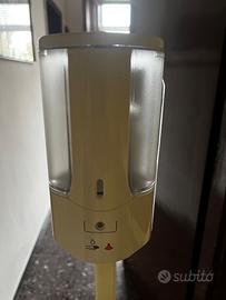 dispenser gel disinfettante