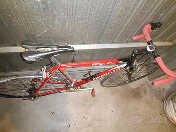 bici da corsa Pinarello 