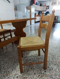 tavolo  con 3 sedie